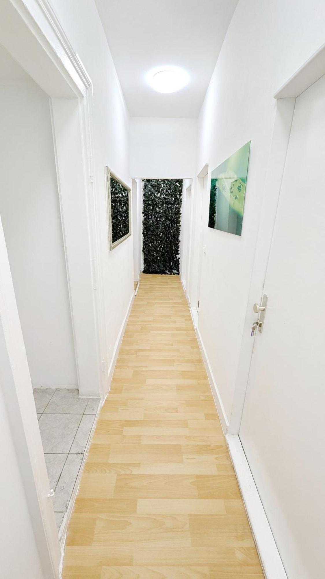 Comfortable In Lugner Area * Wien